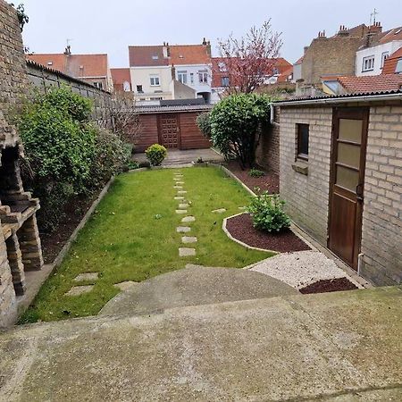 Maison Familiale Dunkirk المظهر الخارجي الصورة